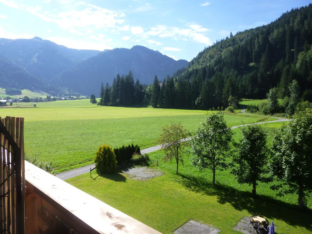 Hotel Haus Alpenland Tannheim Exterior foto
